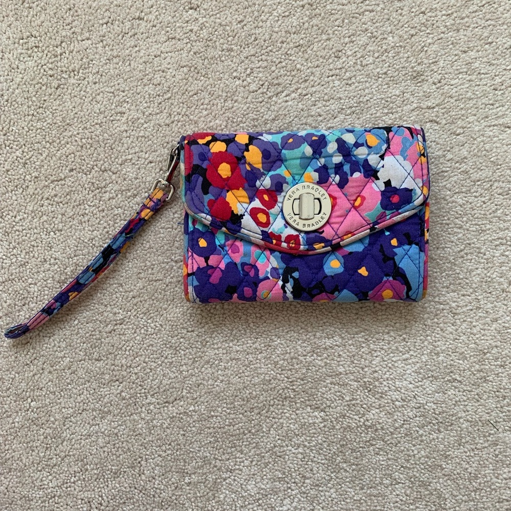 Vera Bradley wallet/clutch